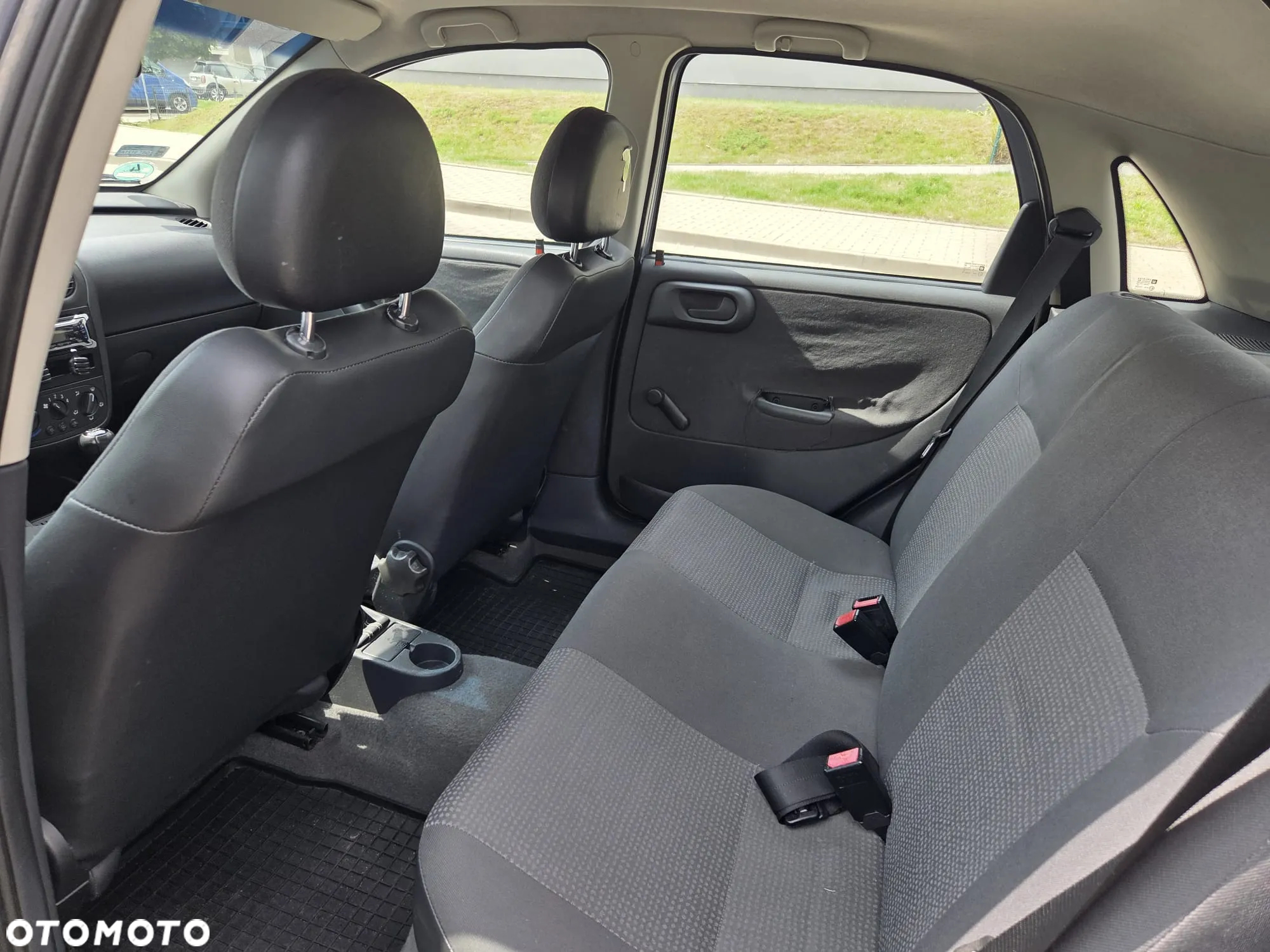 Opel Corsa - 11
