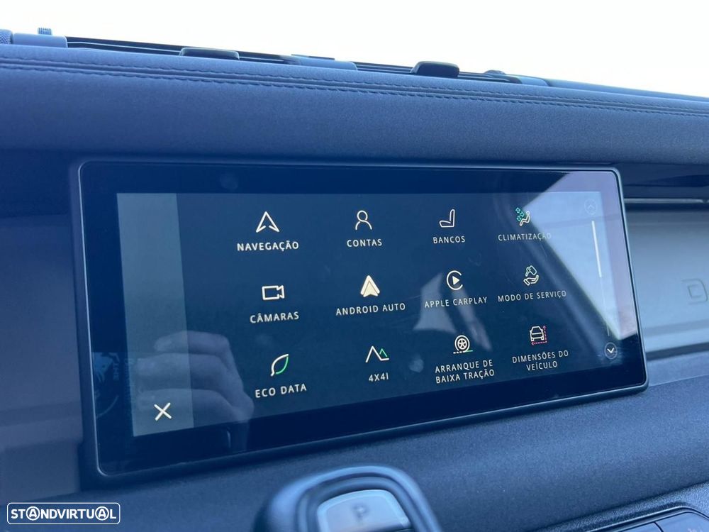 Land Rover Defender 110 P300 - 12