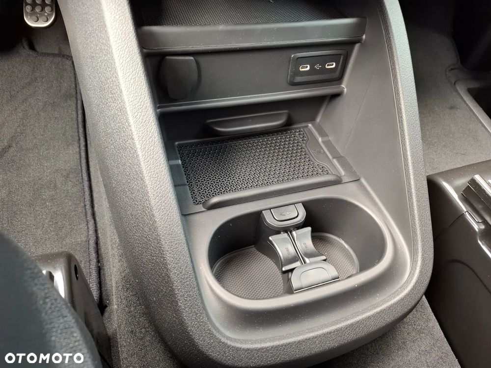 Mercedes-Benz Klasa V 250 d 9G-Tronic Style (d³ugi) - 26