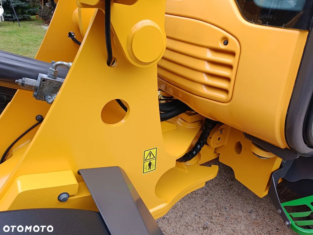 Volvo L25F - 15