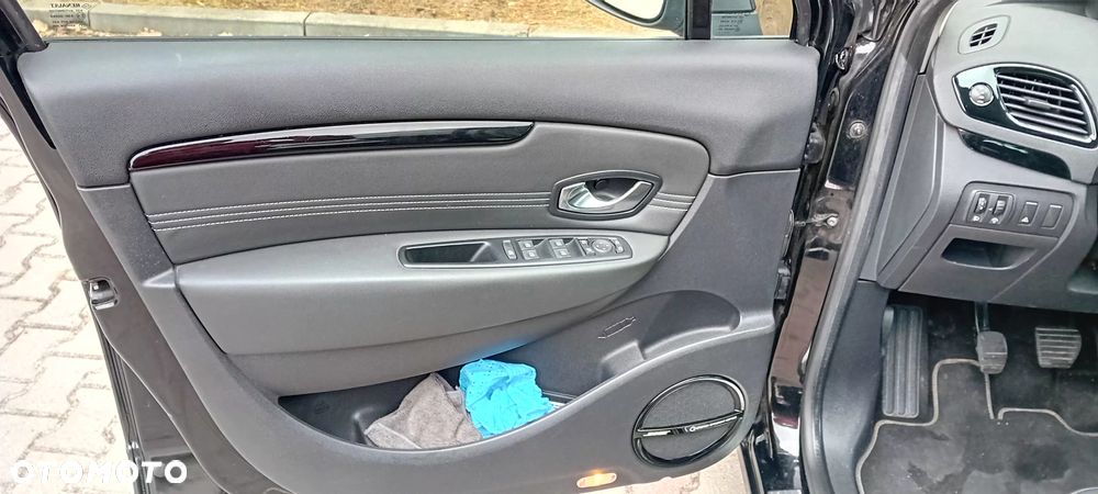 Renault Scenic dCi 130 FAP Bose Edition - 18