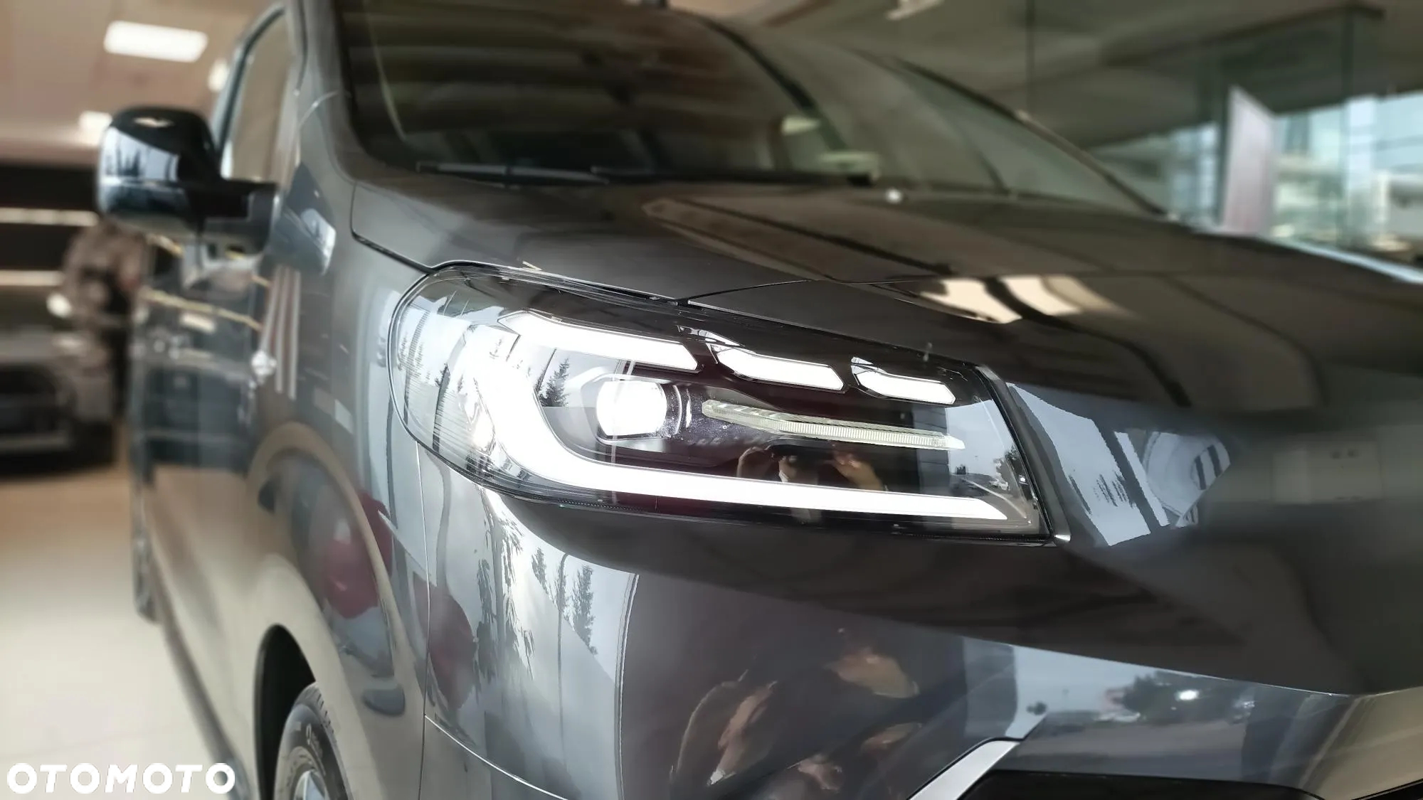 Toyota Proace Verso 2.0 D4-D Long VIP - 4