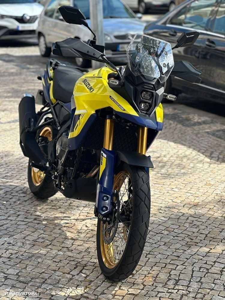 Suzuki V V-storm 800 DE - 3