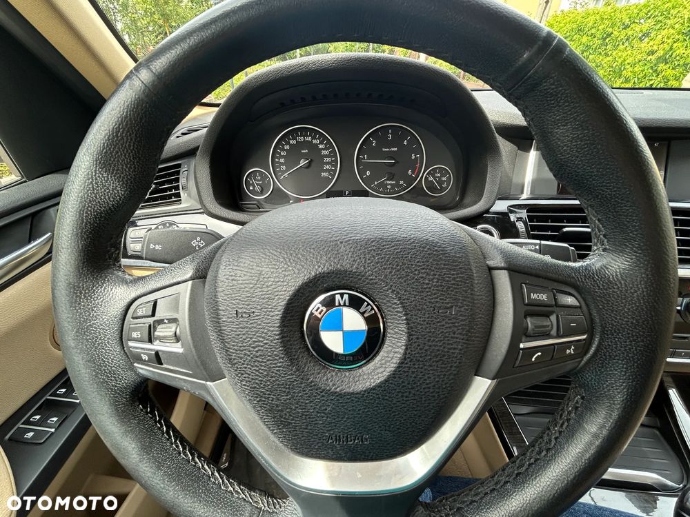BMW X3 xDrive20d - 17