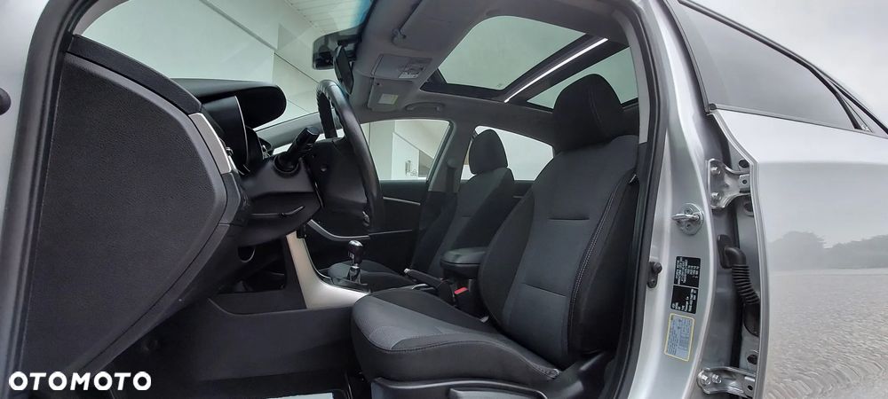 Hyundai i30 1.6 CRDi BlueDrive Comfort - 21