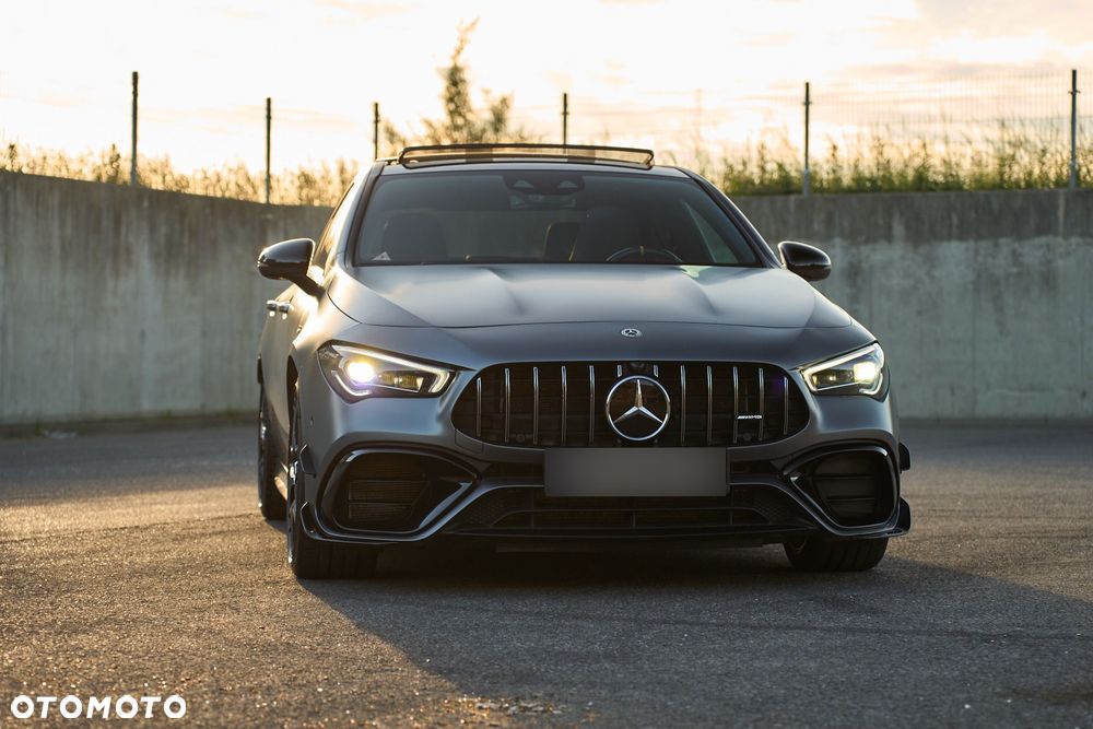 Mercedes-Benz CLA AMG 45 S 4-Matic 8G-DCT - 3