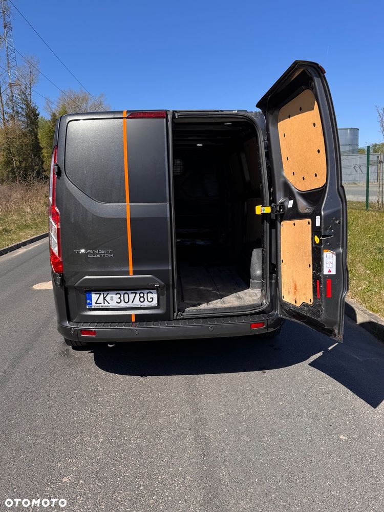 Ford Transit Custom - 8