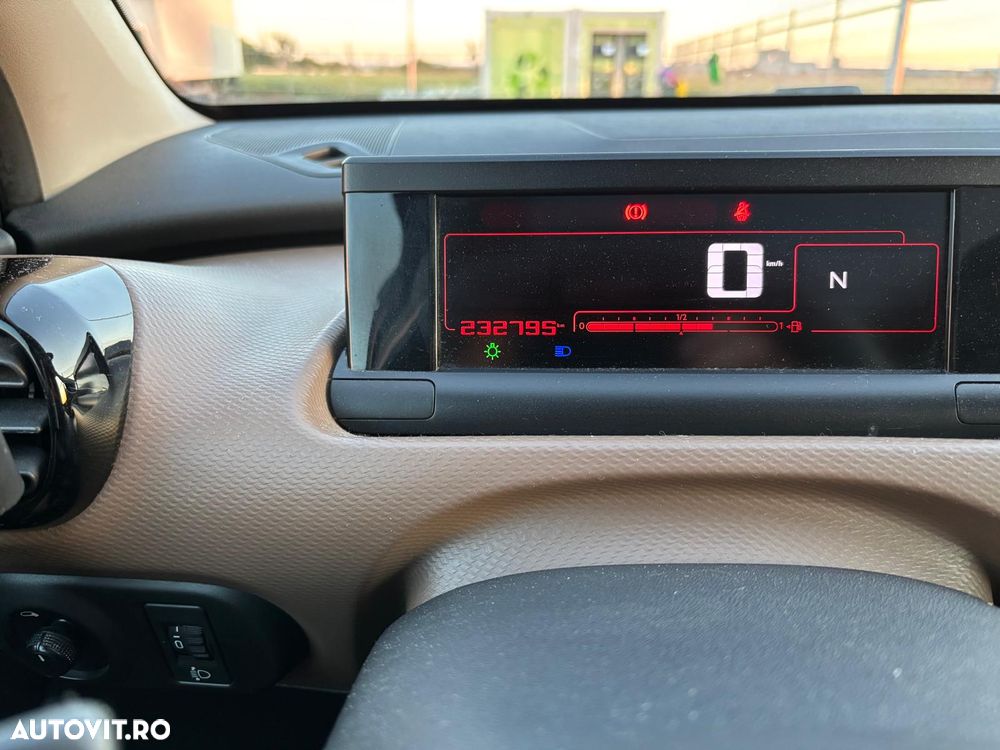 Citroën C4 Cactus e-HDi ETG Start&Stop Shine - 6