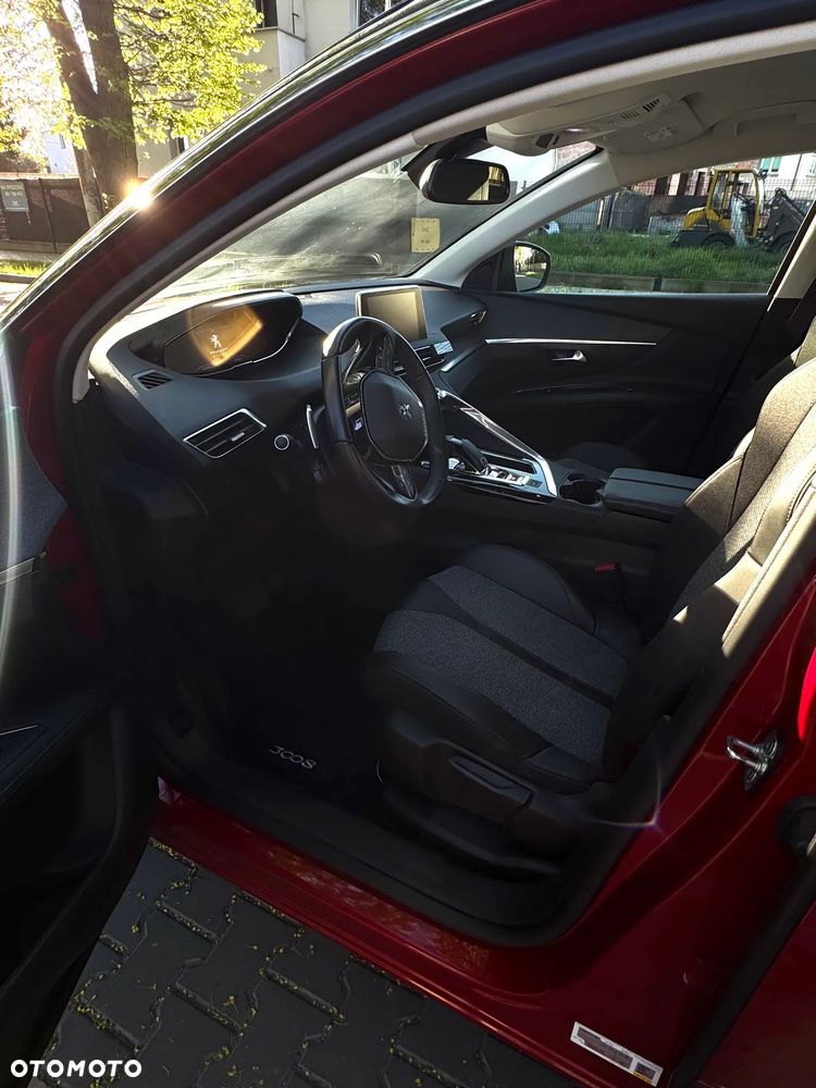 Peugeot 3008 1.2 PureTech Allure S&S EAT8 - 7