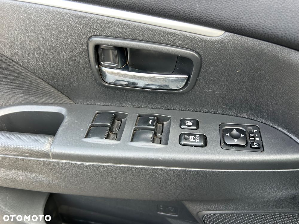 Mitsubishi ASX 1.6 2WD Comfort Edition - 16