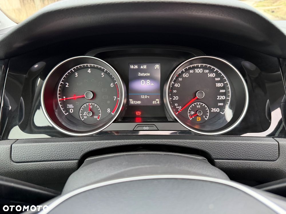 Volkswagen Golf 1.5 TSI ACT (BlueMotion Technology) Highline - 33