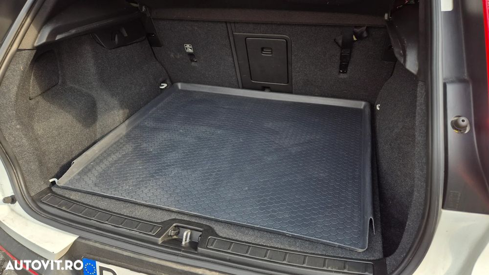 Volvo XC 40 D3 Momentum - 17