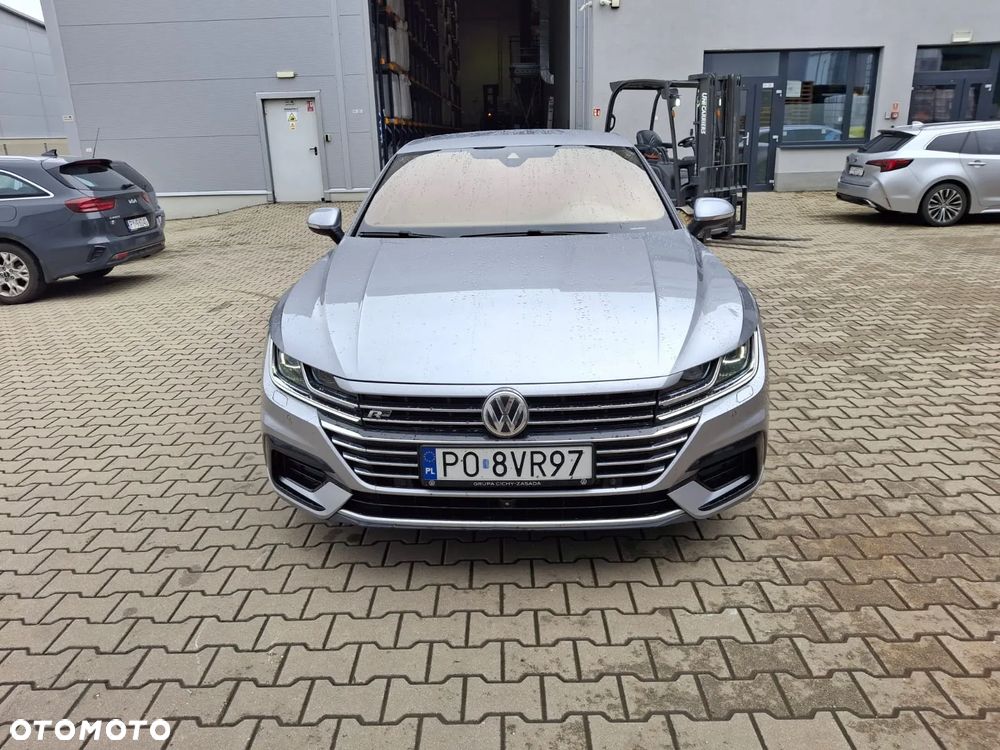 Volkswagen Arteon 2.0 TDI SCR R-Line DSG - 2