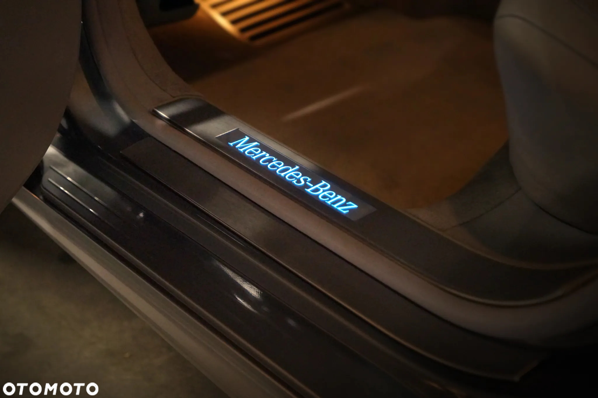 Mercedes-Benz Klasa S 500 L BlueEFFICIENCY 7G-TRONIC - 25