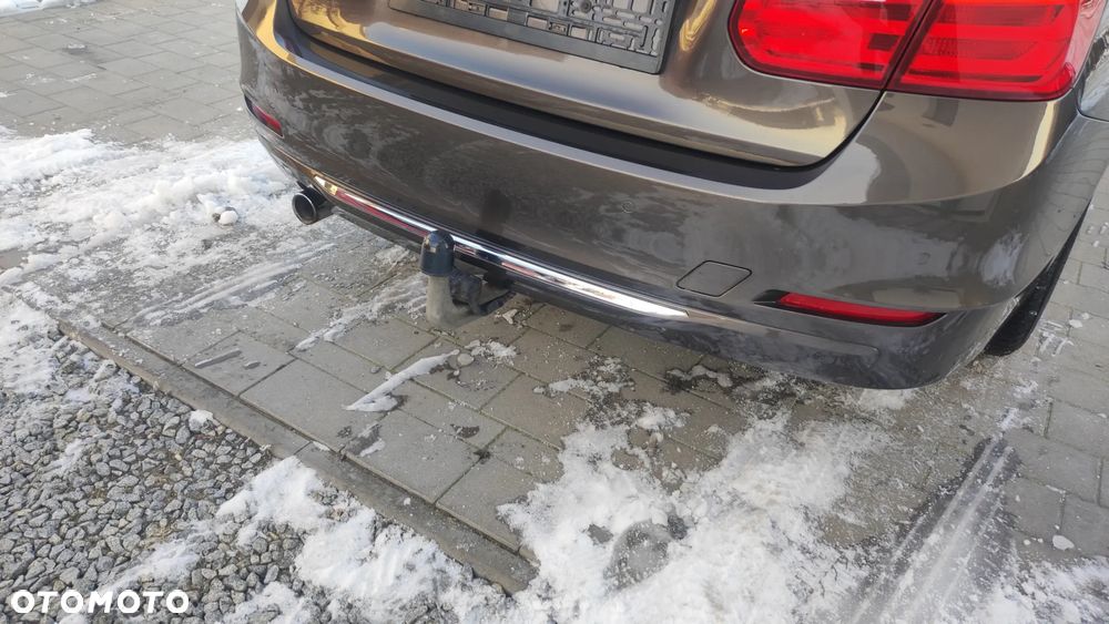 BMW Seria 3 318d Blue Performance - 27