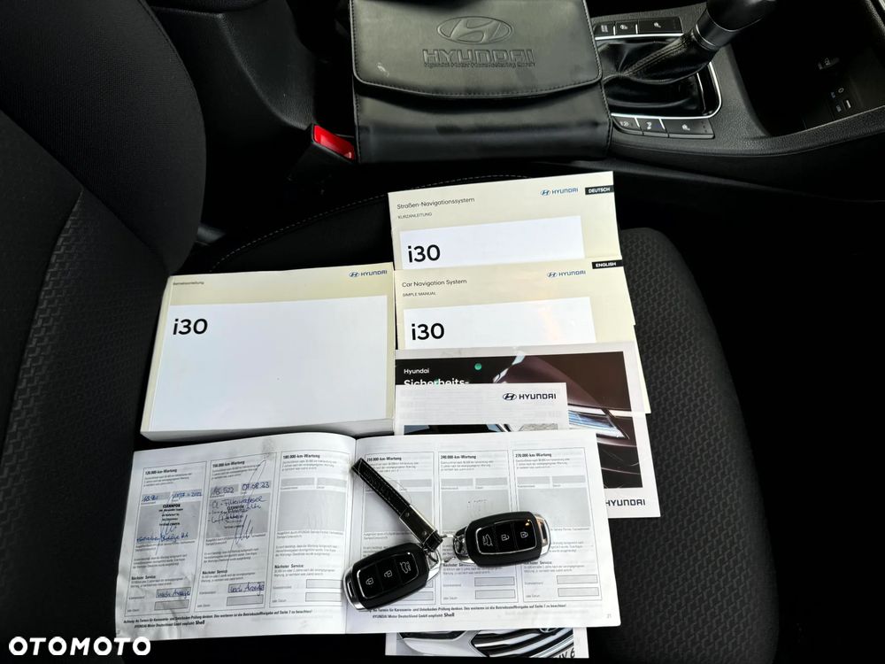 Hyundai i30 1.6 CRDI DCT YES - 22