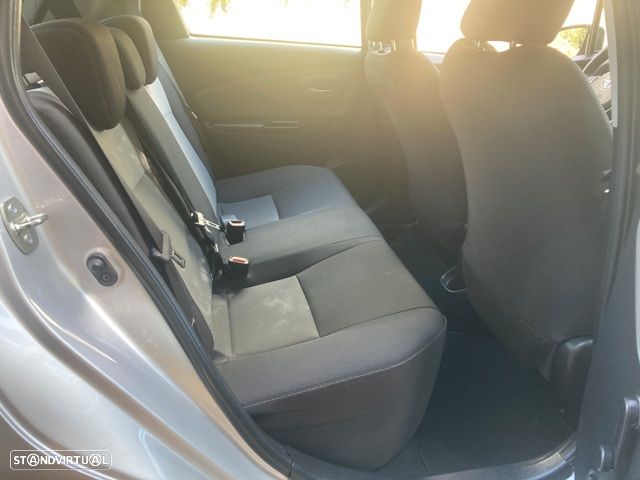 Toyota Yaris 1.0 VVT-i Comfort - 31