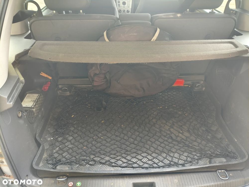 Opel Meriva 1.8 16V Enjoy - 11