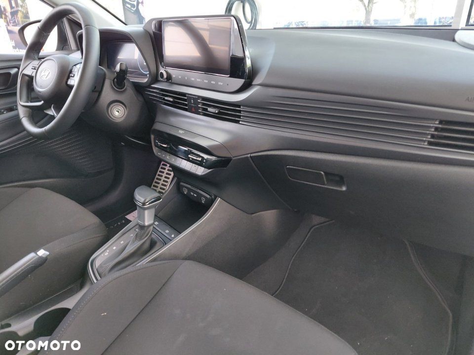 Hyundai Bayon - 24
