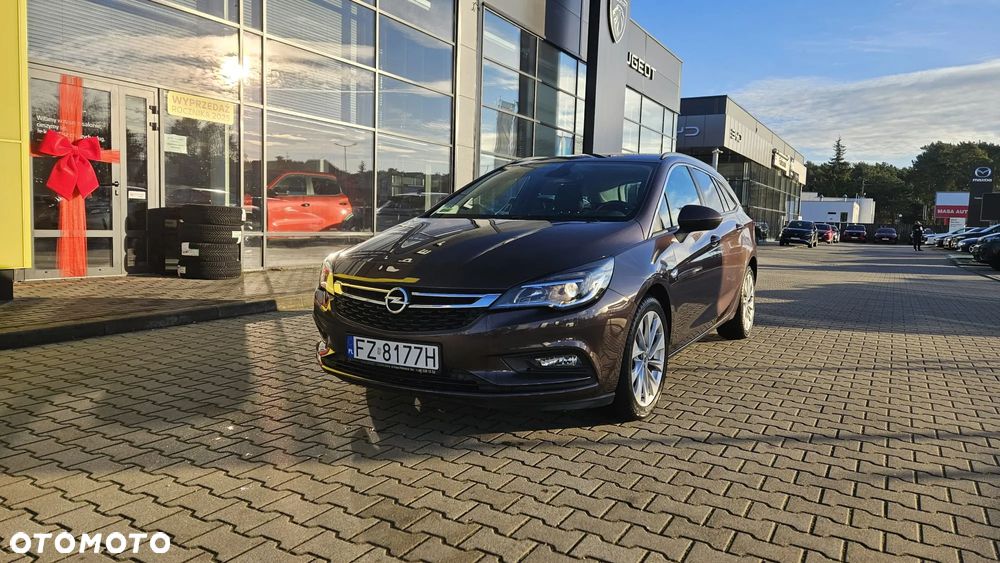 Opel Astra 1.4 T Dynamic - 10