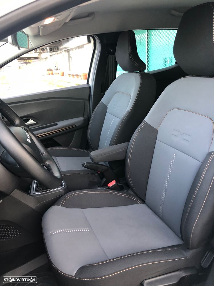 Dacia Sandero 1.0 TCe Extreme CVT - 33