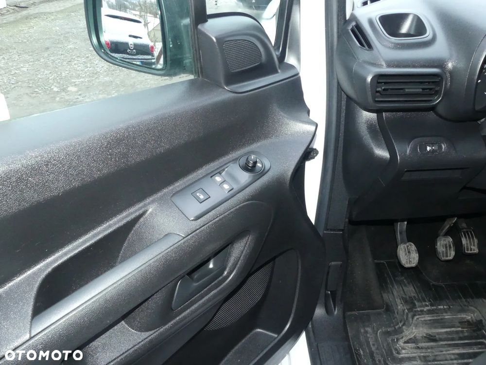 Toyota ProAce City - 24