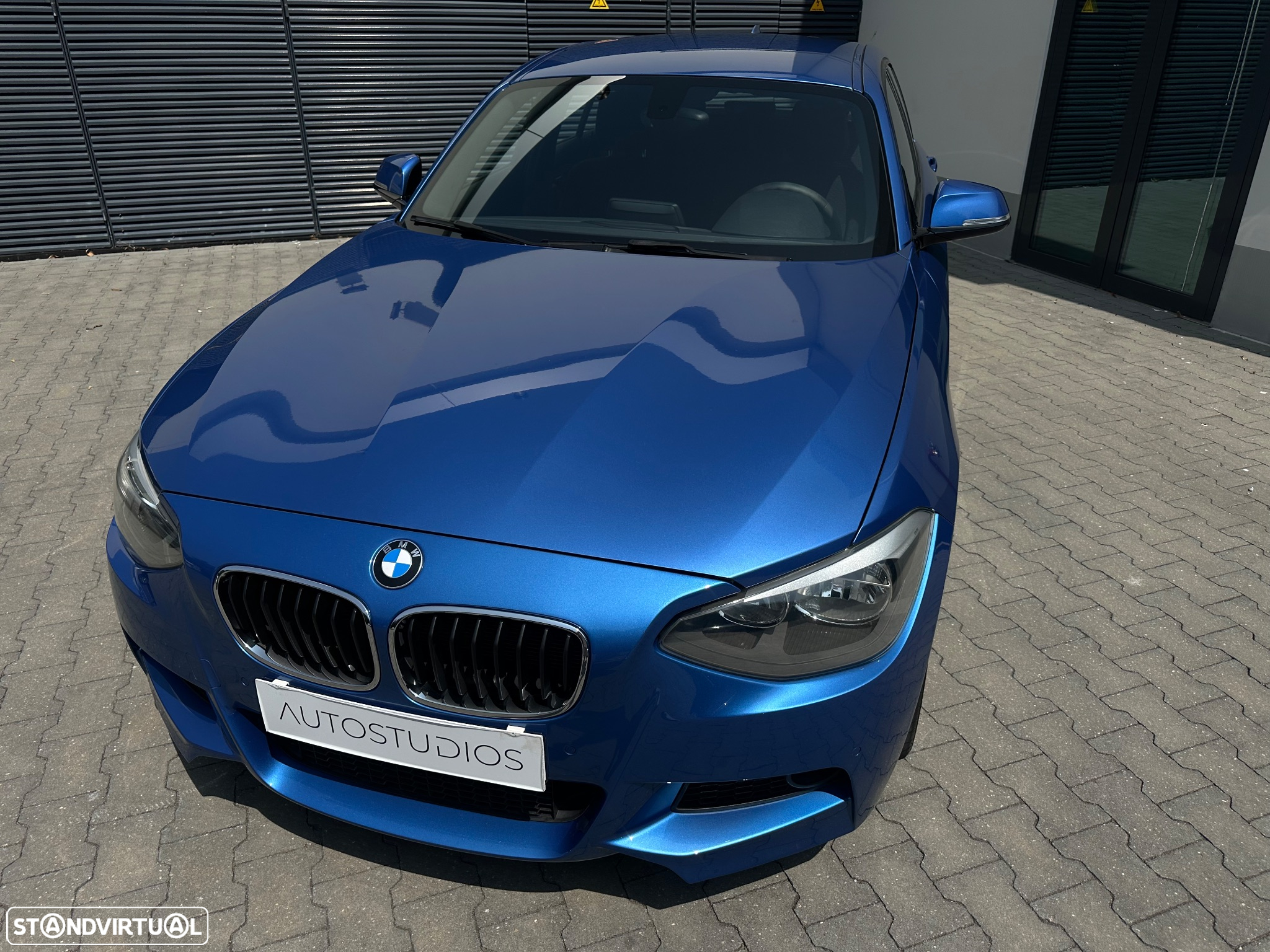 BMW 118 i Pack M - 4