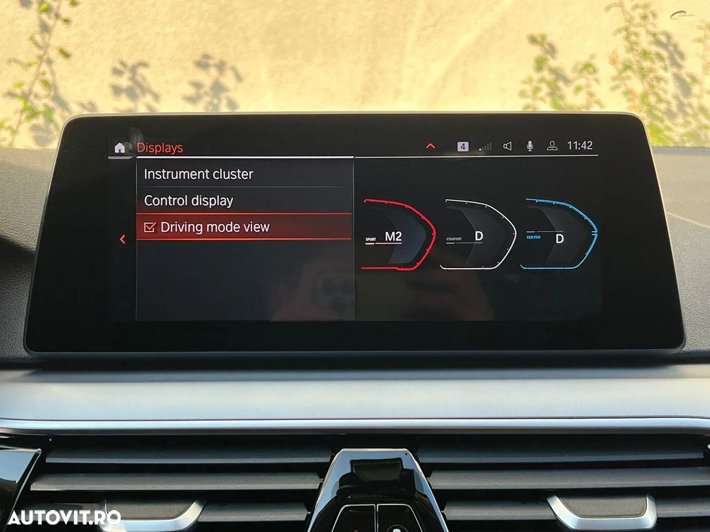 BMW Seria 5 520i Aut. - 12