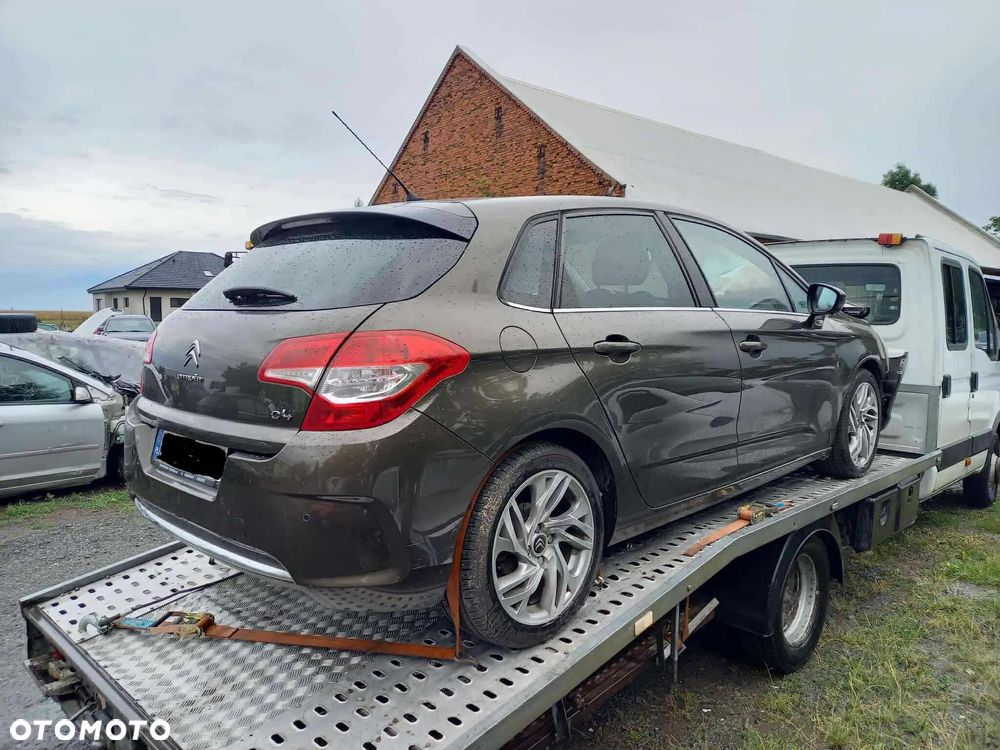 Części Citroen C4 2012r 1.6B - 1