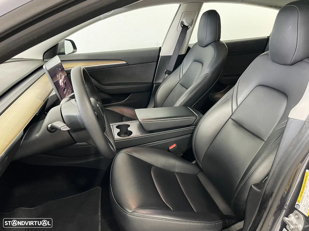 Tesla Model 3 Long Range Tração Traseira - 7