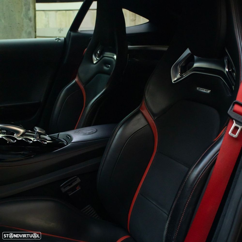 Mercedes-Benz AMG GT S - 23