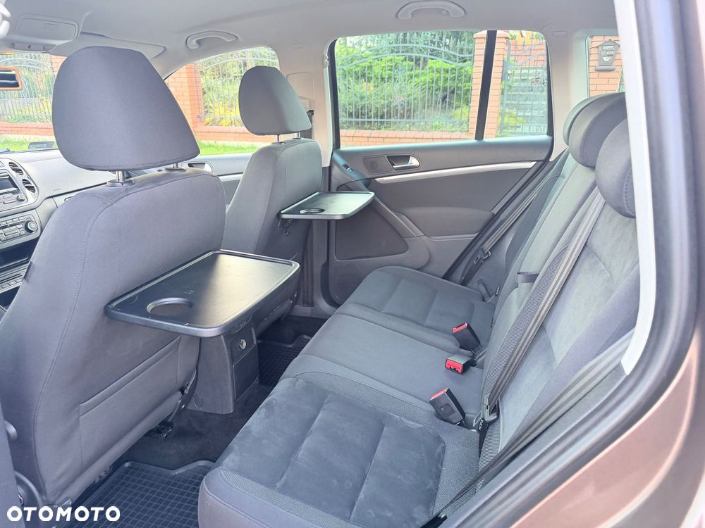 Volkswagen Tiguan - 17