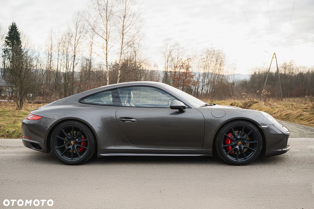 Porsche 911 Carrera 4S PDK - 5