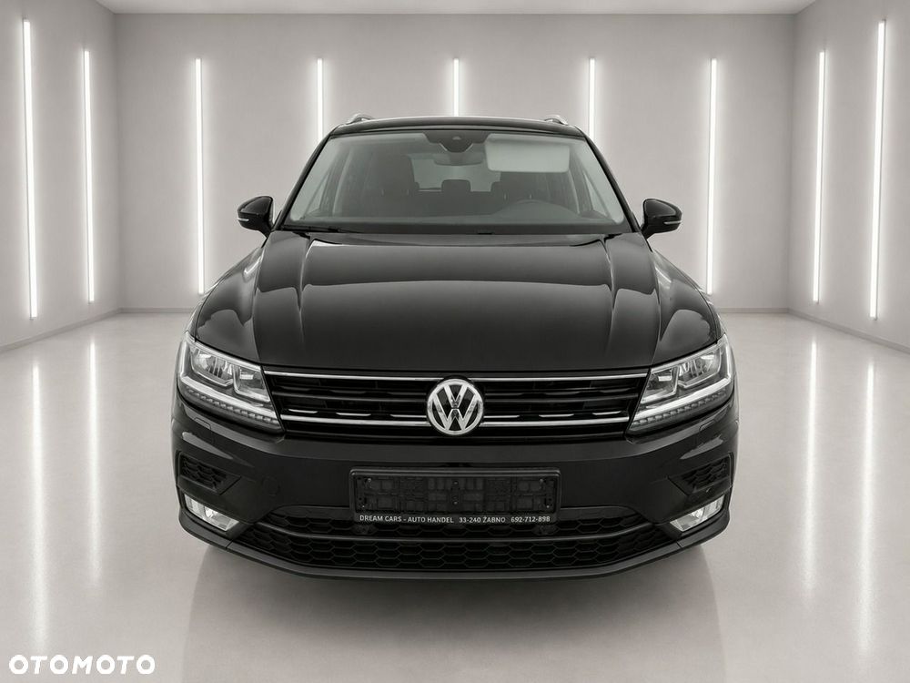 Volkswagen Tiguan - 2