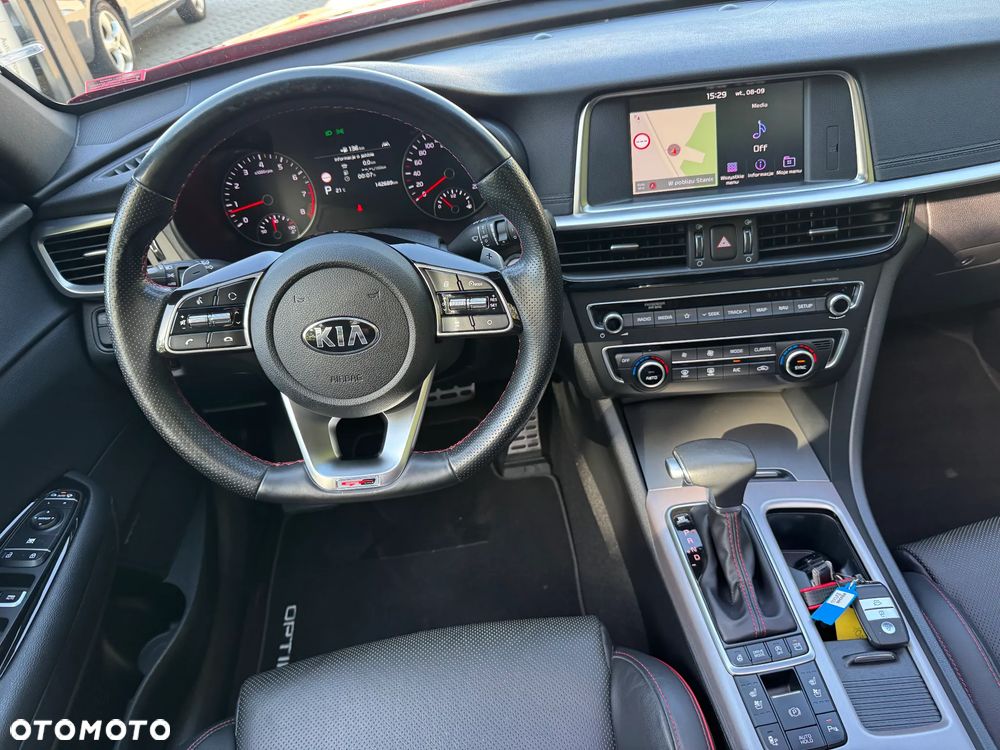 Kia Optima - 27