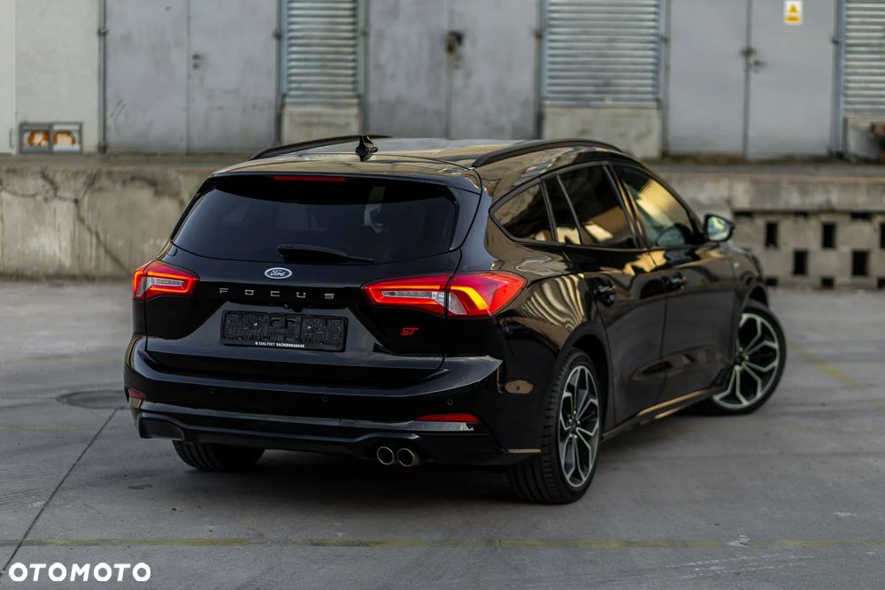 Ford Focus - 21