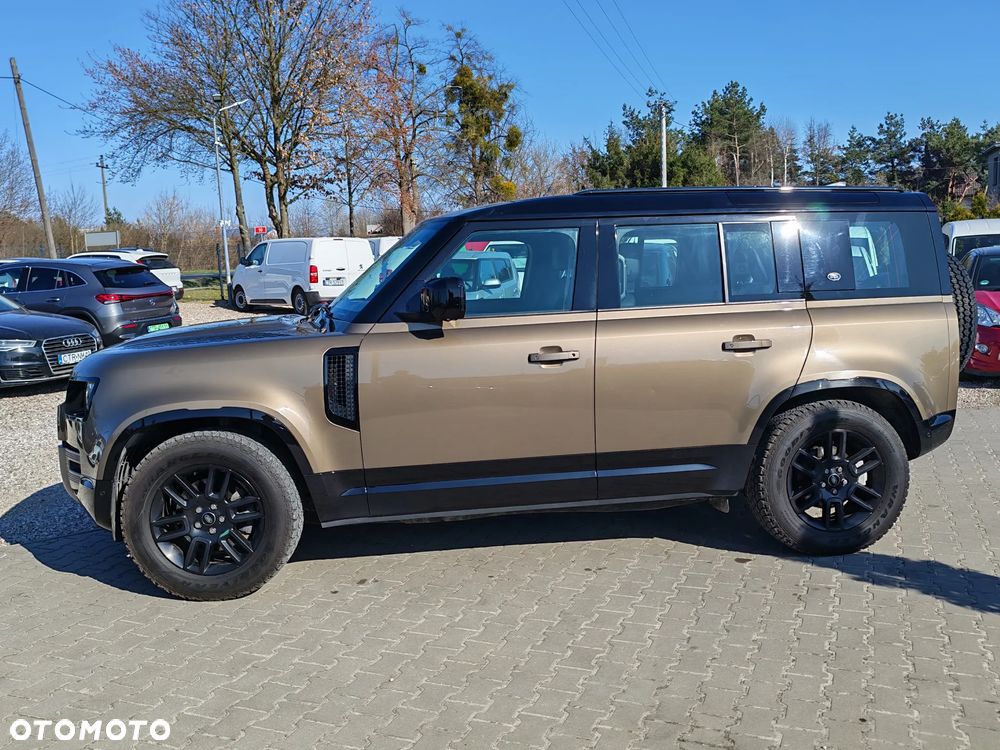 Land Rover Defender 110 D200 X-Dynamic HSE - 4