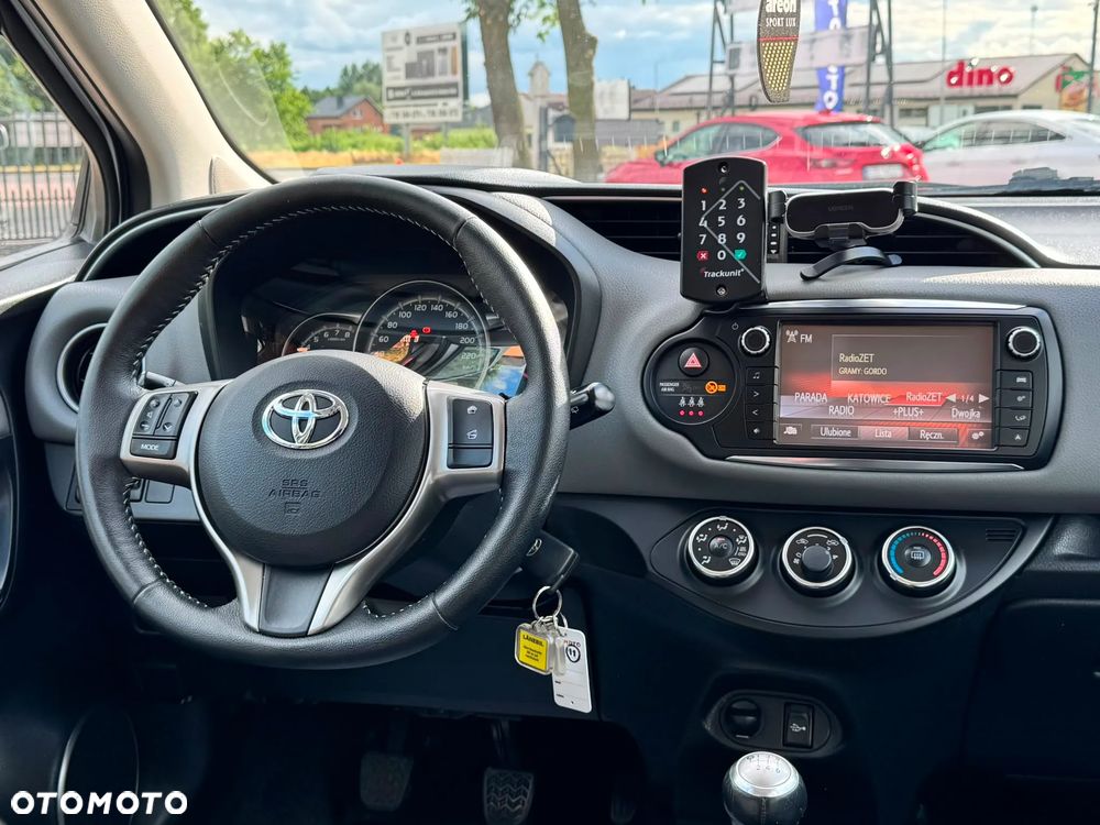 Toyota Yaris 1.33 Business Edition - 18