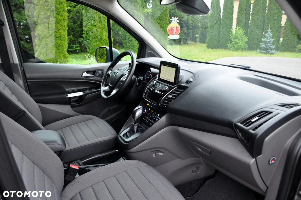 Ford Tourneo Connect - 15