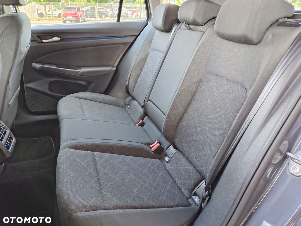 Volkswagen Golf - 15