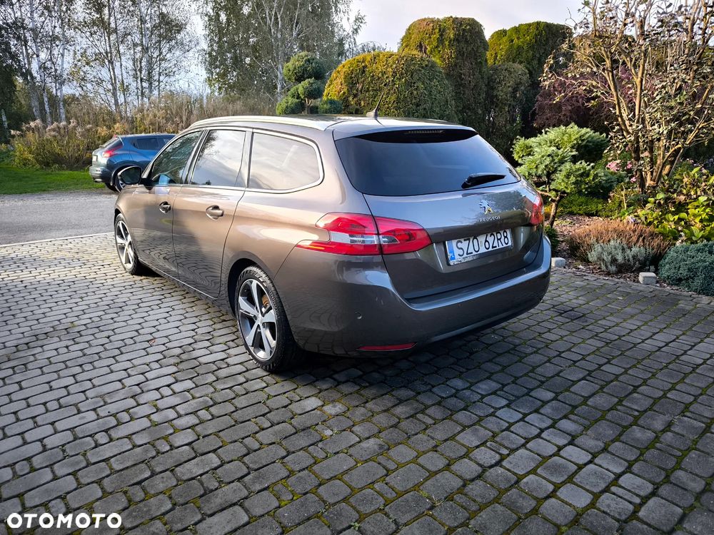 Peugeot 308 SW e-HDi 115 Stop & Start Allure - 6