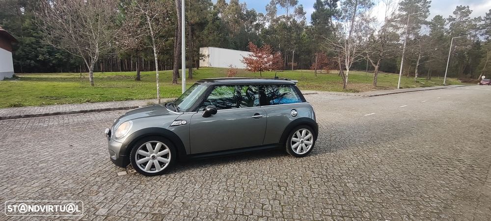 MINI 3 Portas Cooper S - 16