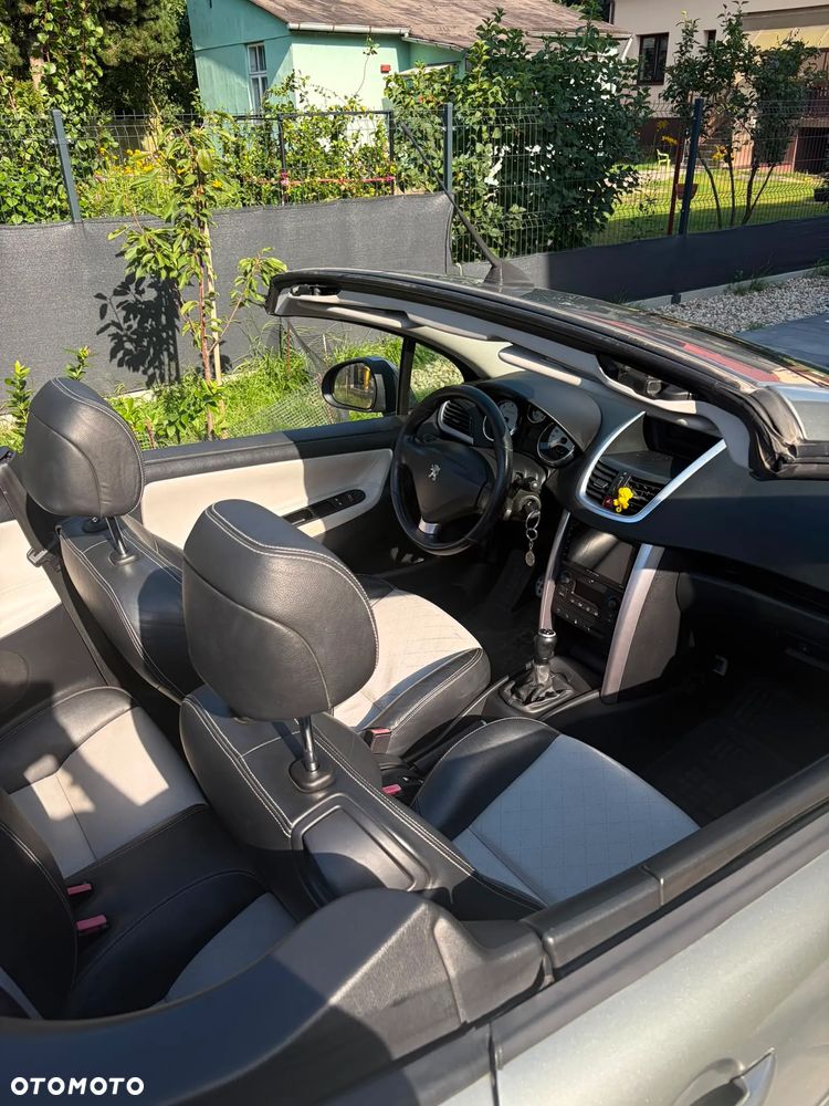 Peugeot 207 CC 1.6 HDi Premium - 13