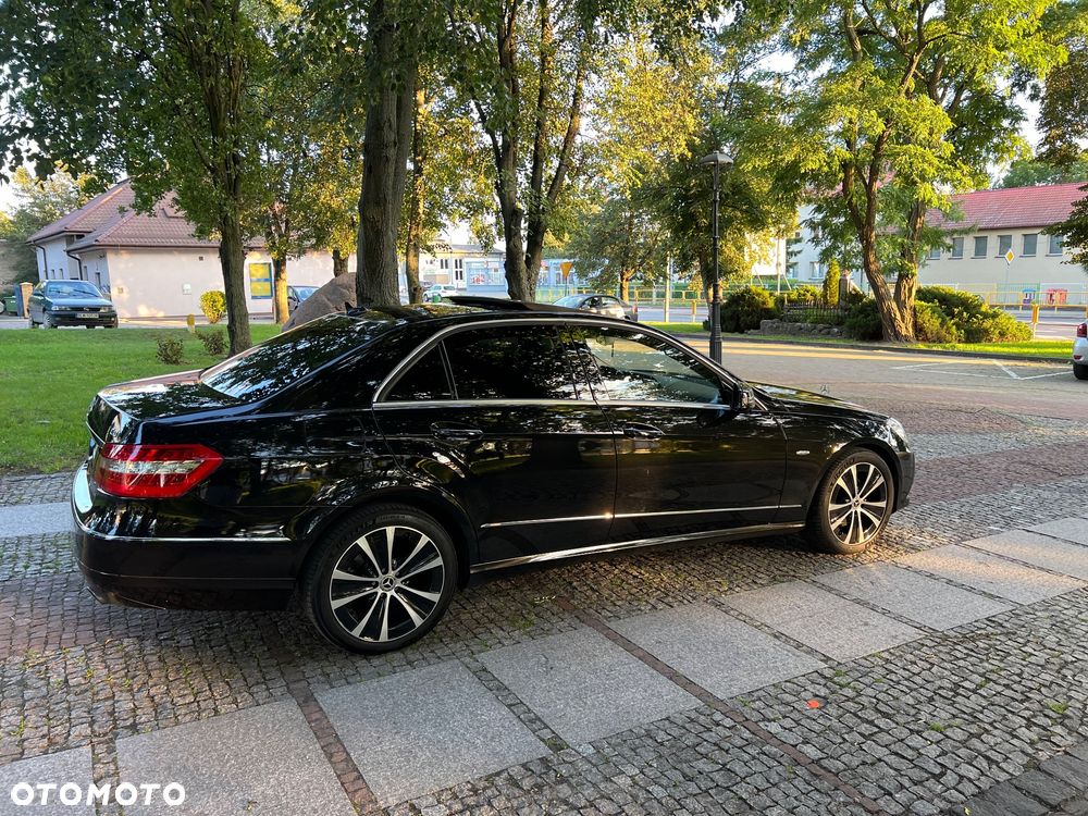 Mercedes-Benz Klasa E 350 CDI BlueEff Avantgarde - 1