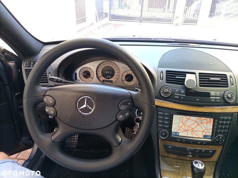 Mercedes-Benz Klasa E - 6