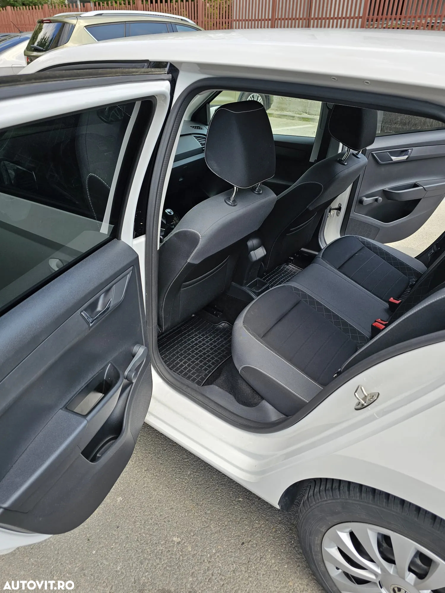 Skoda Fabia 1.0 TSI Style - 9