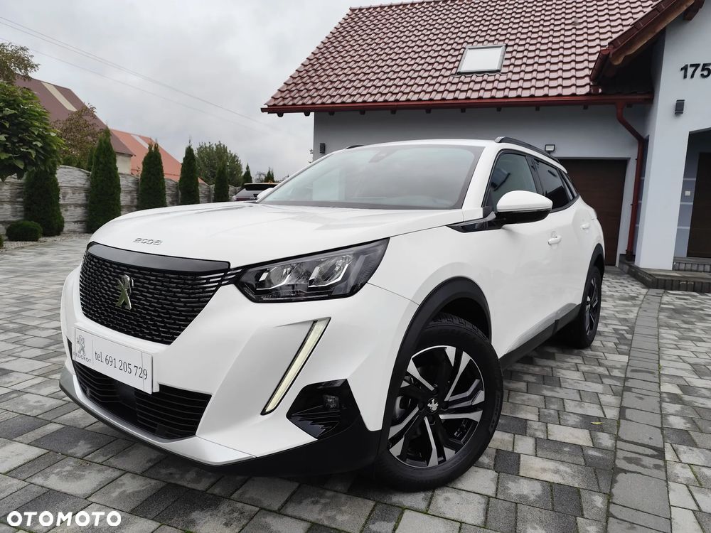 Peugeot 2008 1.2 PureTech Allure S&S EAT8 - 1