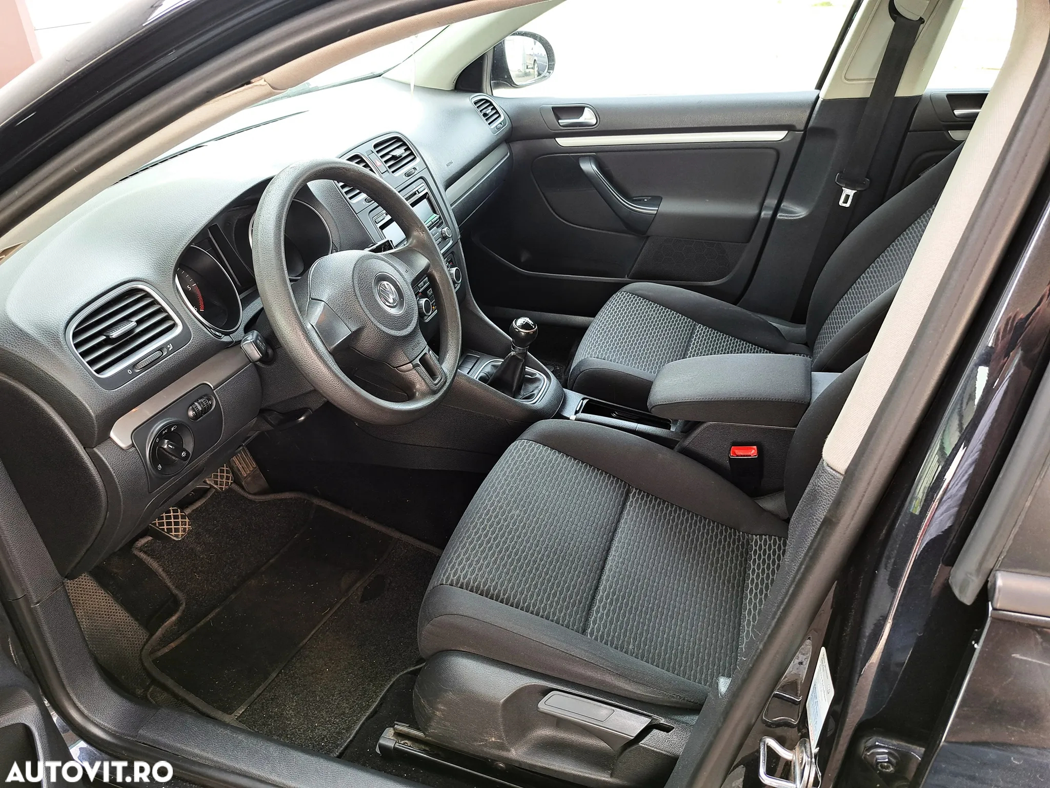 Volkswagen Golf 1.6 BlueTDI Trendline - 9