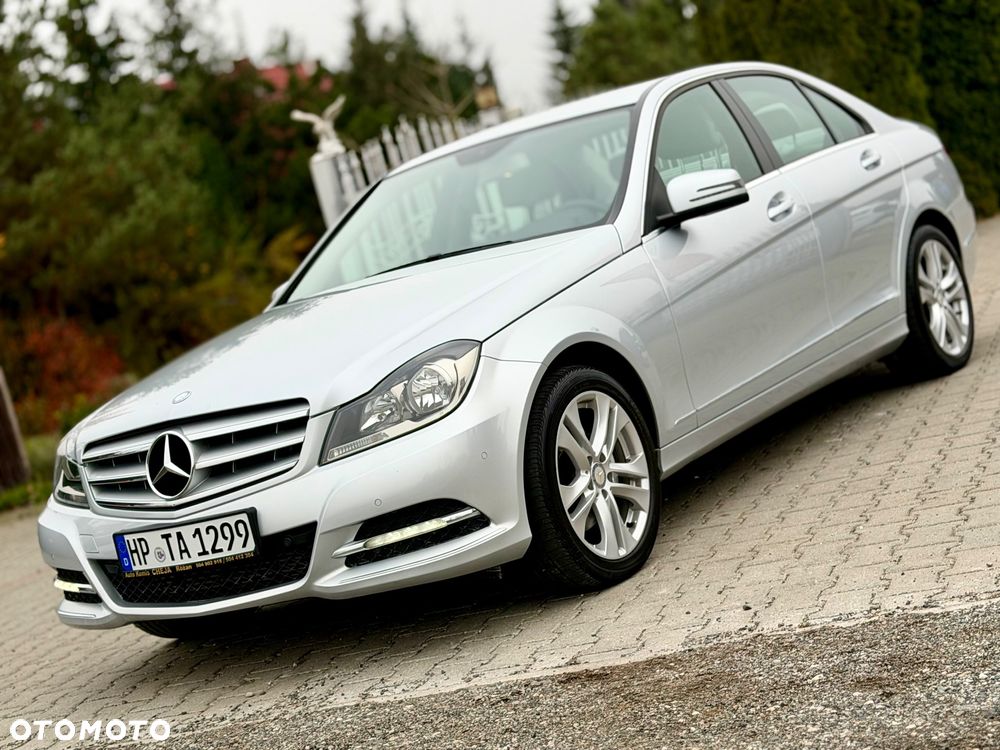 Mercedes-Benz Klasa C 200 T Avantgarde Edition - 29
