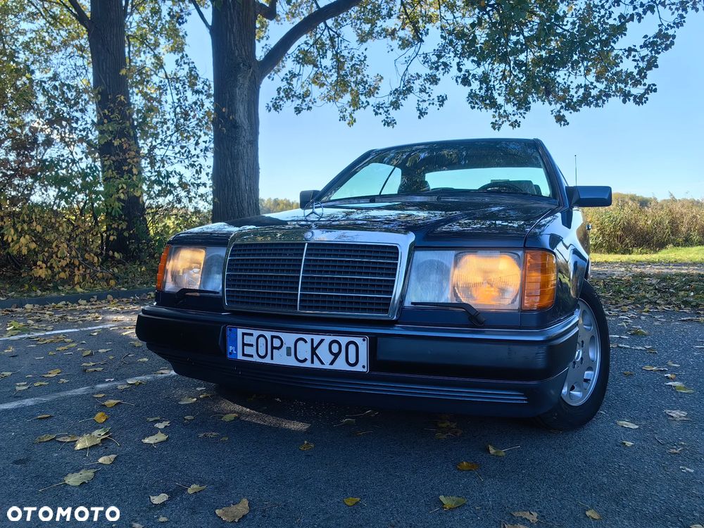 Mercedes-Benz W124 (1984-1993)
